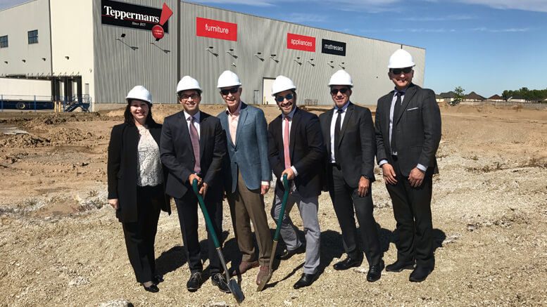 The Tepperman Family and the Tepperman’s executive team commemorate the ground breaking of the London Distribution Centre expansion. From left to right, Gina Delicata, VP Marketing & Merchandising, Andrew Tepperman, President, Bill Tepperman, Chairman, Noah Tepperman, Treasurer, Mike Horrobin, Vice President & CFO, Masoud Negad, Vice President & COO.