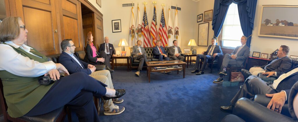 HFA's GRAT team meets with Rep Darin LaHood (R-IL)