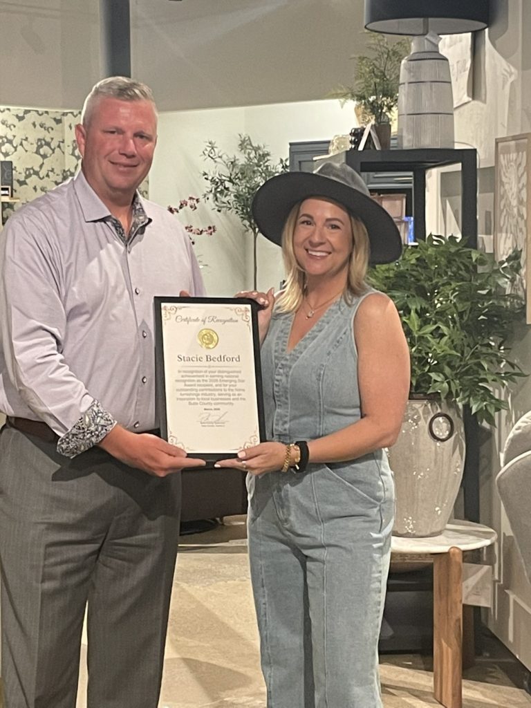 Peter Durfee, Butte City Supervisor presenting Stacie Bedford with a Small Business Award